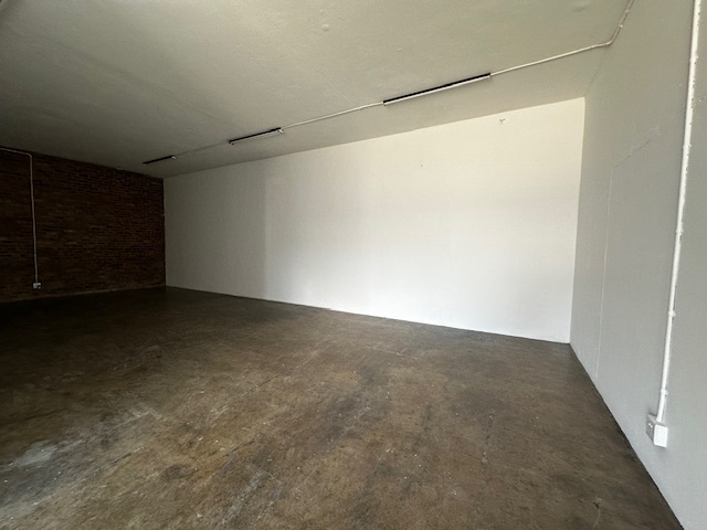 To Let Commercial Property for Rent in Maitland Western Cape
